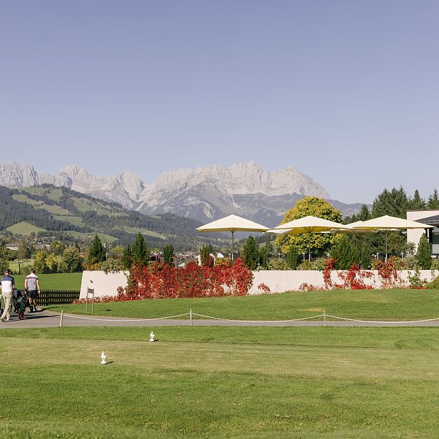 Après-Golf direkt auf dem Golfplatz genießen