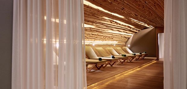 Zirbenholz-Ruhebereich